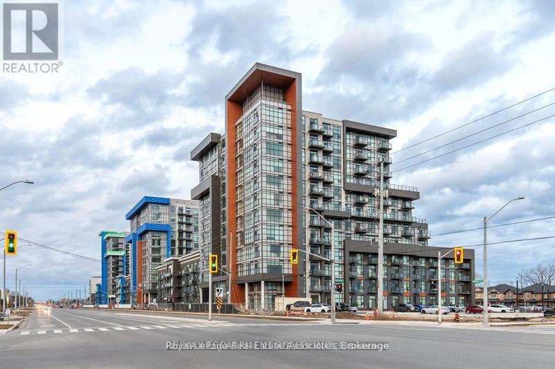 #215 460 Dundas Street East, Hamilton (Waterdown), Ontario, L8B2A5, Hamilton (Waterdown), Ontario — photo 1 of 5