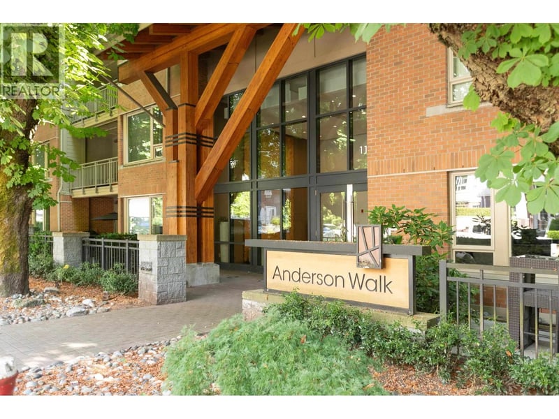#113 119 22ND Street, North Vancouver, British Columbia, V7M0B4, North Vancouver, British Columbia — photo 1 of 5