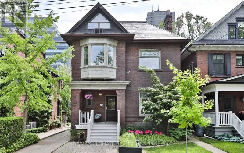 25 Chicora Avenue, Toronto (Annex), Ontario, M5R1T7, Toronto (Annex), Ontario — photo 1 of 5