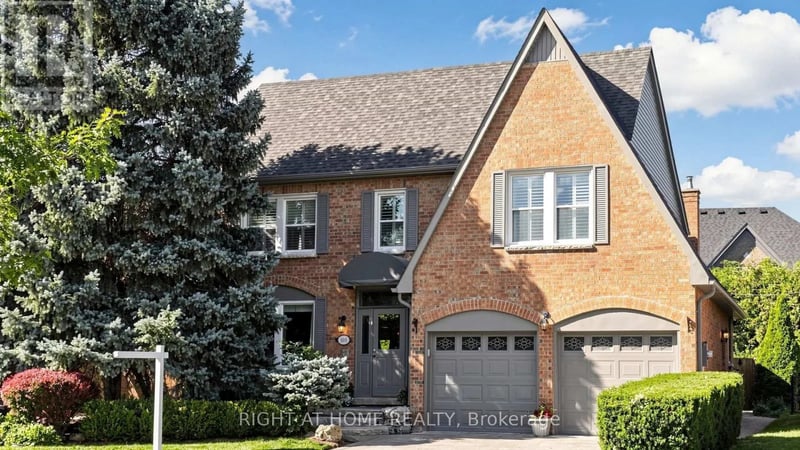 103 Peevers Crescent, Newmarket (Glenway Estates), Ontario, L3Y7T2, Newmarket (Glenway Estates), Ontario — photo 1 of 5