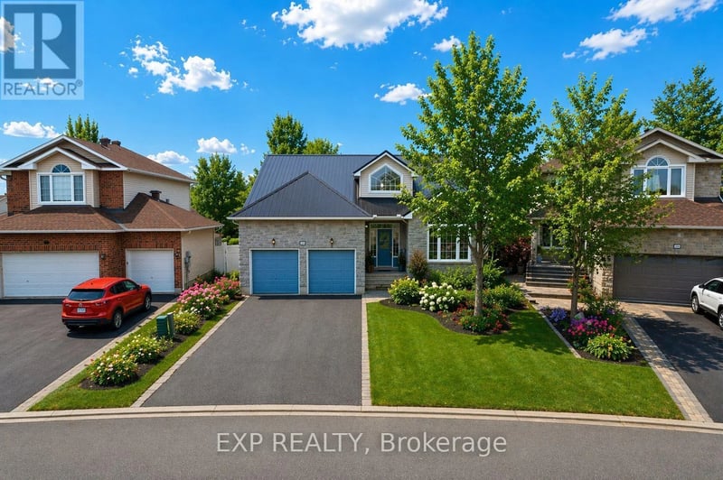 80 La Prairie Street, Russell, Ontario, K0A1W0, Russell, Ontario — photo 1 of 5