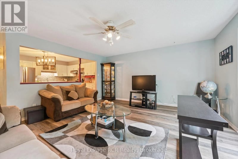 #205 440 Durham Street West, Wellington North (Mount Forest), Ontario, N0G2L1, Wellington North (Mount Forest), Ontario — photo 1 of 5