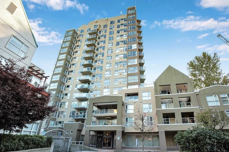 #507 9830 WHALLEY Boulevard, Surrey, British Columbia, V3T5S7, Surrey, British Columbia — photo 1 of 5