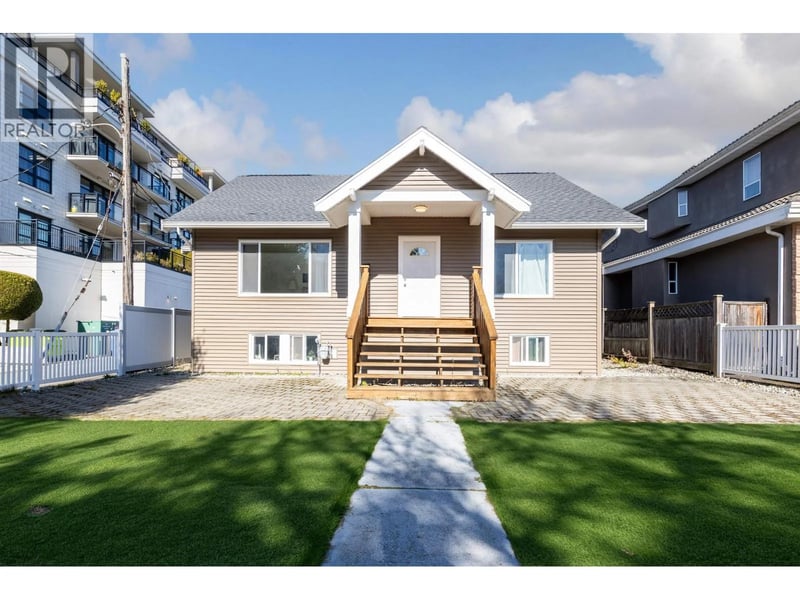2079 46TH Avenue, Vancouver, British Columbia, V6M2K8, Vancouver, British Columbia — photo 1 of 5