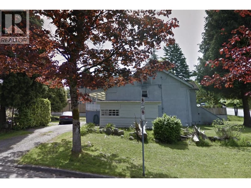 4910 WILLINGDON Avenue, Burnaby, British Columbia, V5G3H8, Burnaby, British Columbia — photo 1 of 5