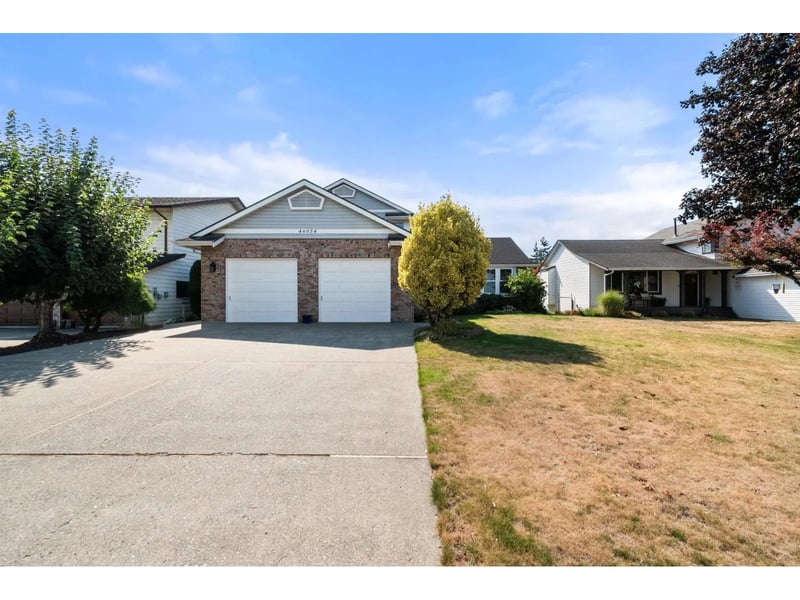 46054 BRITTON Avenue, Chilliwack, British Columbia, V2R2P9, Chilliwack, British Columbia — photo 1 of 5