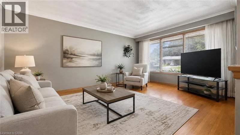 289 SPEEDVALE Avenue East, Guelph, Ontario, N1E1M8, Guelph, Ontario — photo 1 of 5
