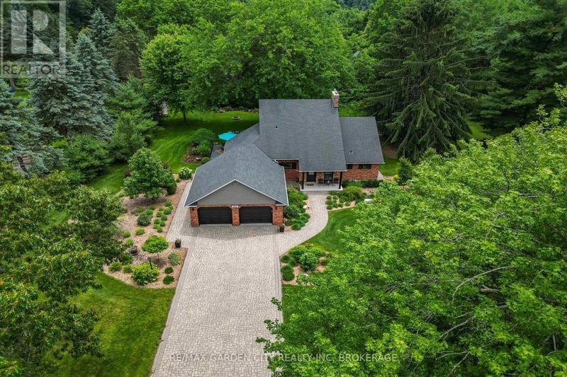 656 Memorial Drive, Pelham (Fenwick), Ontario, L0S1C0, Pelham (Fenwick), Ontario — photo 1 of 5