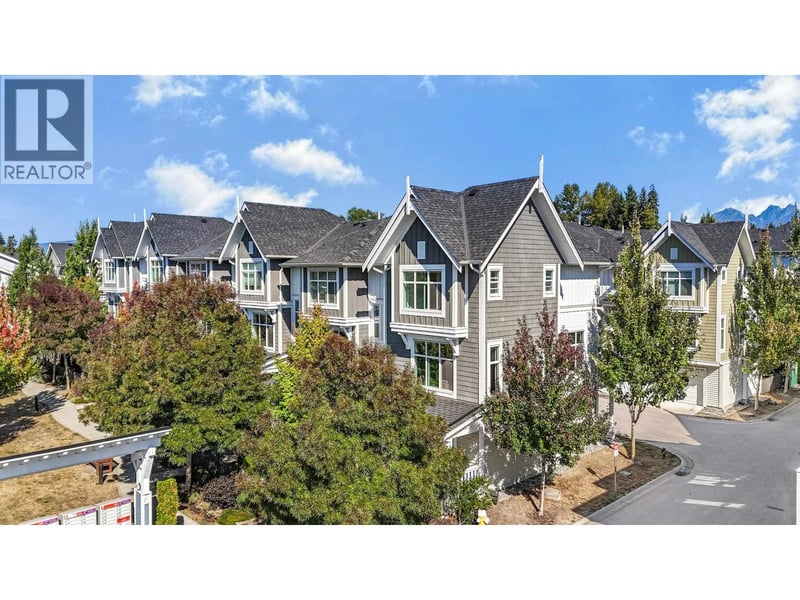 #1301 11295 PAZARENA Place, Maple Ridge, British Columbia, V2X4K9, Maple Ridge, British Columbia — photo 1 of 5