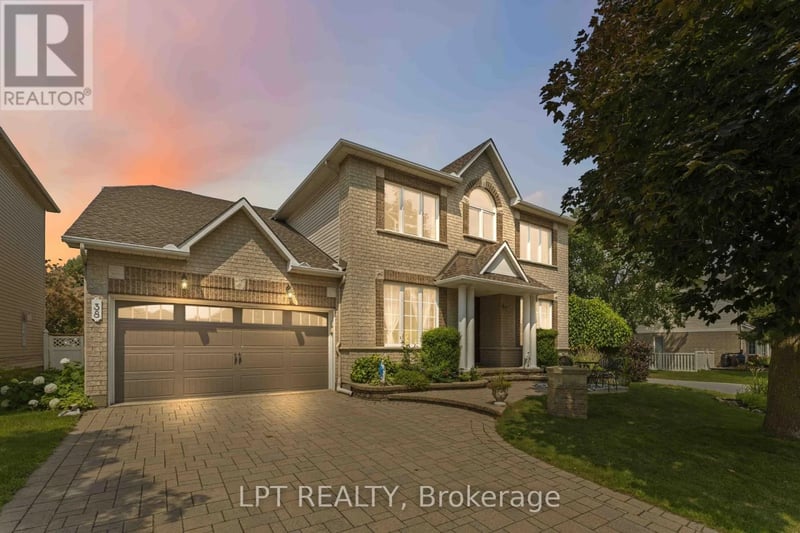 38 Crosspointe Avenue, Ottawa, Ontario, K2G6N4, Ottawa, Ontario — photo 1 of 5
