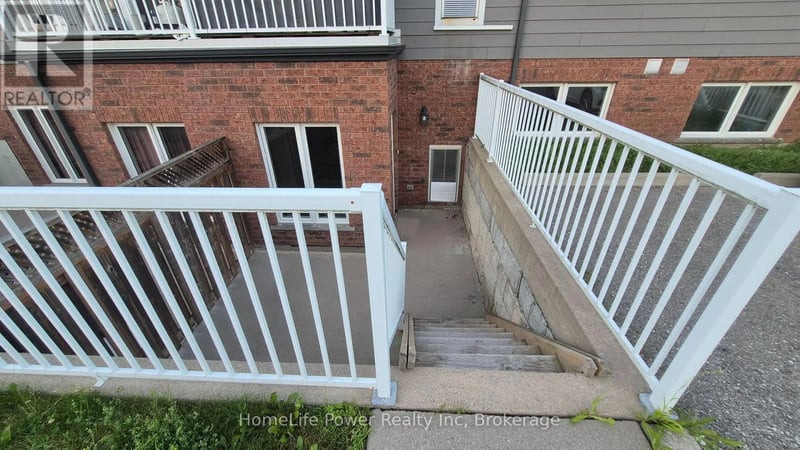 #22 225 Riddell Street, Woodstock (Woodstock - North), Ontario, N4S6N2, Woodstock (Woodstock - North), Ontario — photo 1 of 5