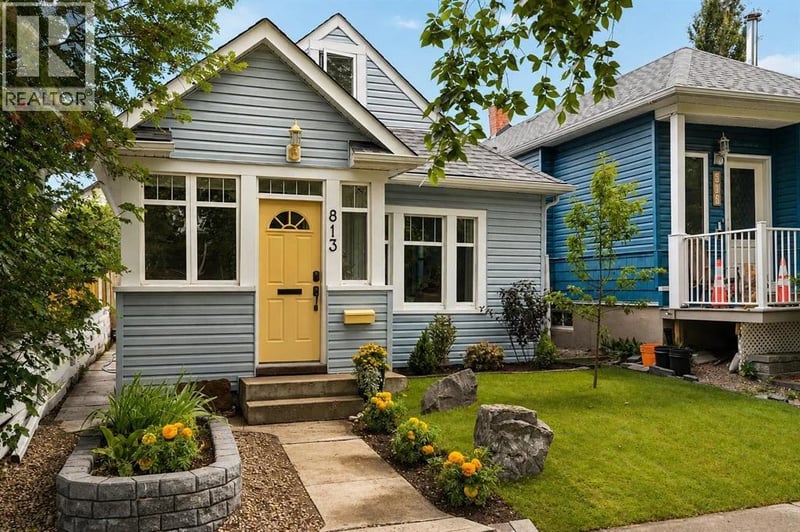 813 3 Avenue Northwest, Calgary, Alberta, T2N0J5, Calgary, Alberta — photo 1 of 5