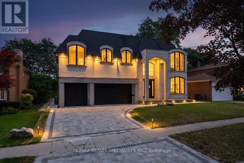 95 Lord Seaton Road, Toronto (St. Andrew-Windfields), Ontario, M2P1K7, Toronto (St. Andrew-Windfields), Ontario — photo 1 of 5