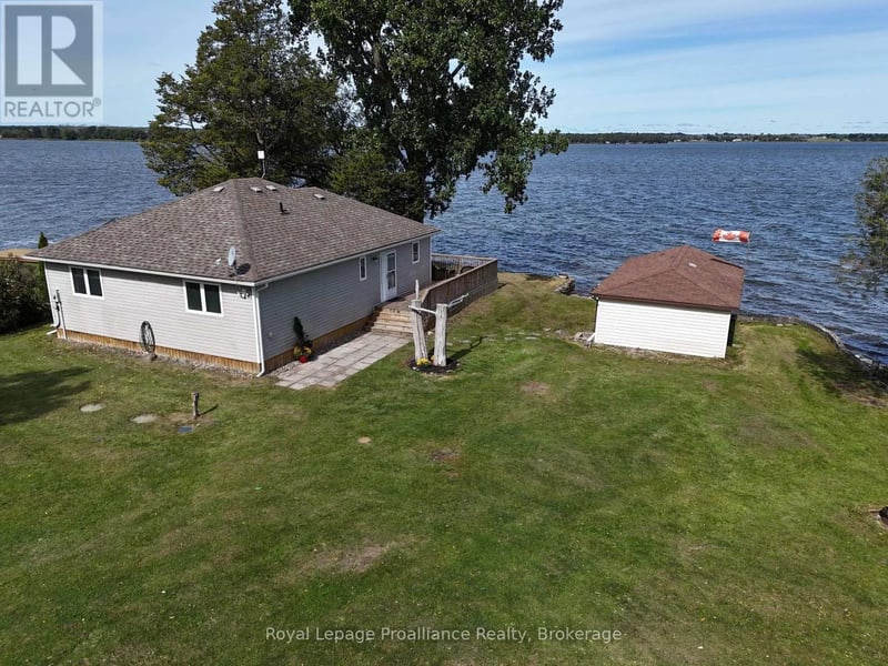 541G South Shore Road, Greater Napanee (Greater Napanee), Ontario, K7R3K7, Greater Napanee (Greater Napanee), Ontario — photo 1 of 5