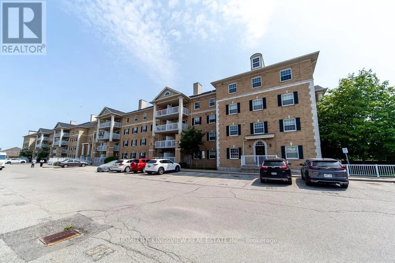 #301 7428 Markham Road, Markham (Middlefield), Ontario, L3S4V6, Markham (Middlefield), Ontario — photo 1 of 5