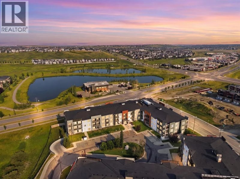 4 Sage Hill Terrace Northwest, Calgary, Alberta, T3R0W4, Calgary, Alberta — photo 1 of 5
