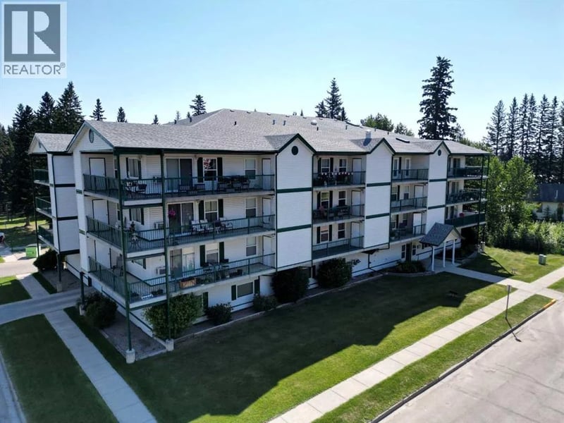 777 48 Street, Edson, Alberta, T7E1Z6, Edson, Alberta — photo 1 of 5