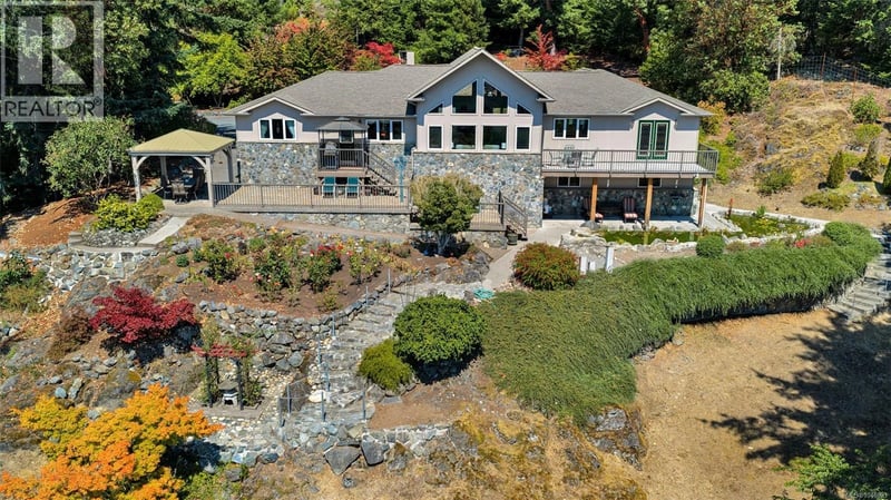 402 Seedtree Road, Sooke, British Columbia, V9Z1C2, Sooke, British Columbia — photo 1 of 5