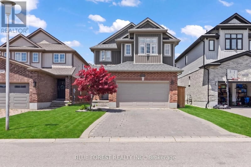 3293 Casson Way, London South (South W), Ontario, N6L0B9, London South (South W), Ontario — photo 1 of 5