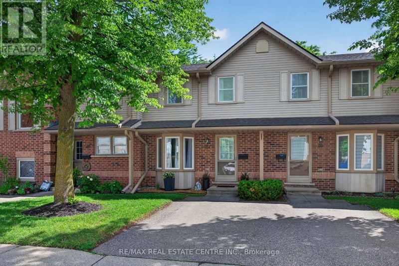 #62 180 Marksam Road, Guelph (Willow West/Sugarbush/West Acres), Ontario, N1H8G4, Guelph (Willow West/Sugarbush/West Acres), Ontario — photo 1 of 5