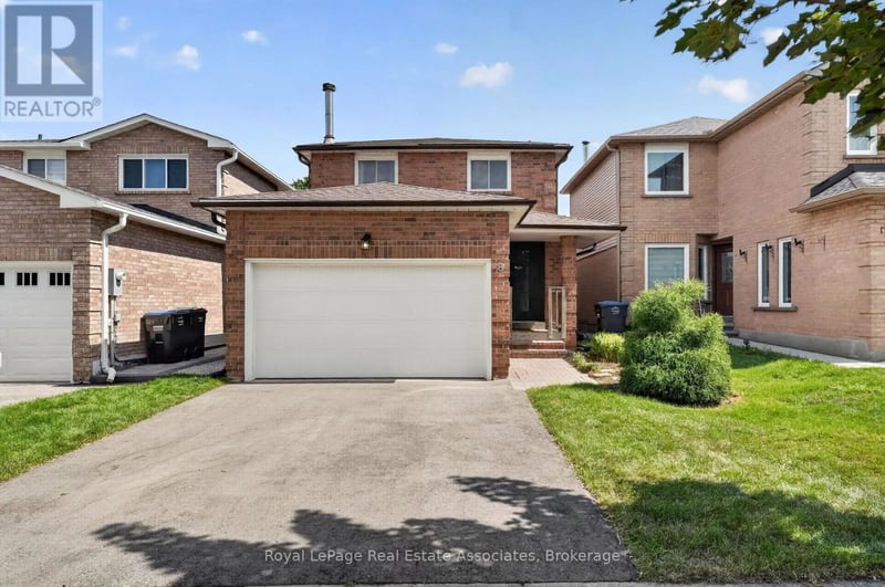 8 Horsham Street, Brampton (Brampton West), Ontario, L6X3R5, Brampton (Brampton West), Ontario — photo 1 of 5