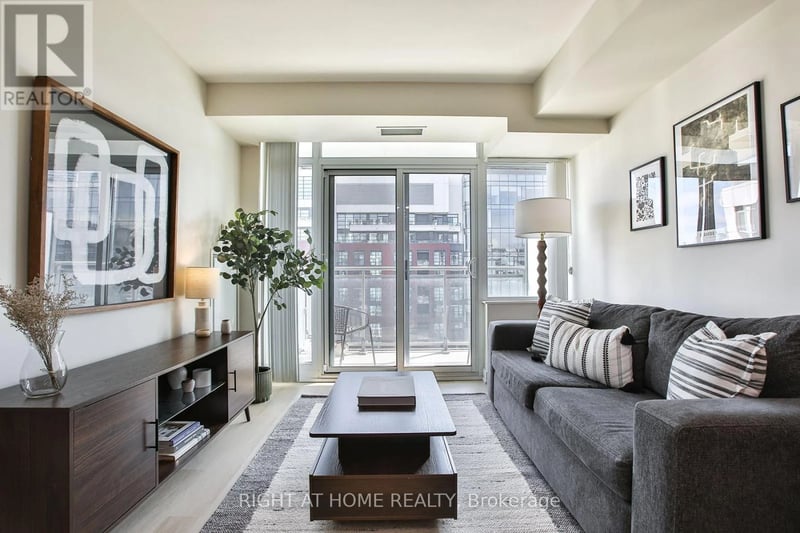 #1623 525 Adelaide Street West, Toronto (Waterfront Communities), Ontario, M5V0N7, Toronto (Waterfront Communities), Ontario — photo 1 of 5