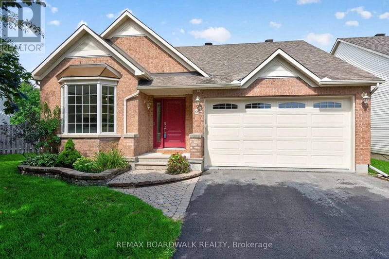 22 Burnstead Crescent, Ottawa, Ontario, K2M2T7, Ottawa, Ontario — photo 1 of 5