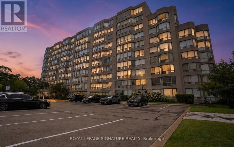 #202 175 Cedar Avenue, Richmond Hill (Harding), Ontario, L4C9V3, Richmond Hill (Harding), Ontario — photo 1 of 5