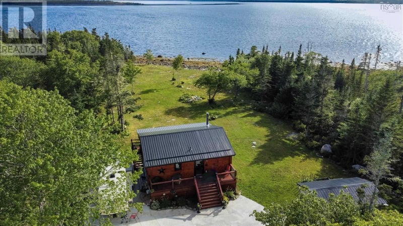 2250 Sandy Point Road, Sandy Point, Nova Scotia, B0T1W0, Sandy Point, Nova Scotia — photo 1 of 5