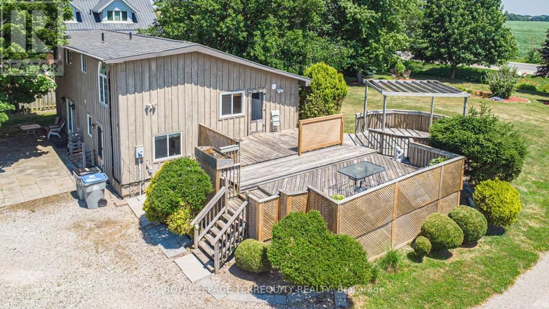 71251 Bluewater Highway, Bluewater (Hay), Ontario, N0M1T0, Bluewater (Hay), Ontario — photo 1 of 5