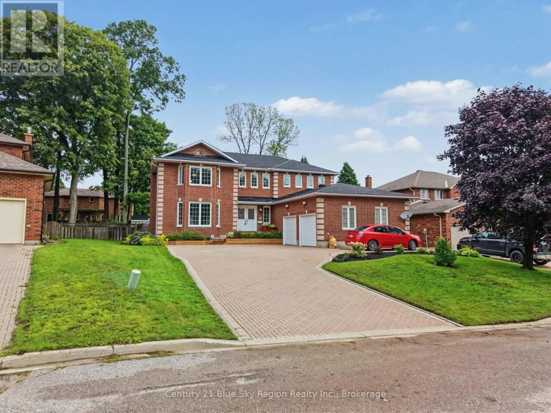 15 Robinhood Court, North Bay (Airport), Ontario, P1C1L3, North Bay (Airport), Ontario — photo 1 of 5