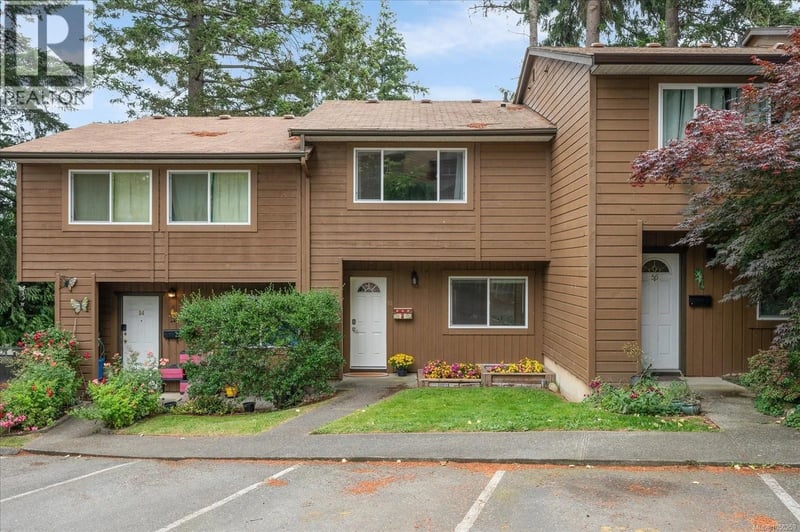#55 855 Howard Avenue, Nanaimo, British Columbia, V9R5V4, Nanaimo, British Columbia — photo 1 of 5