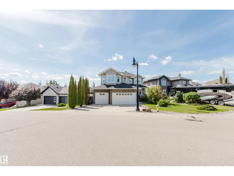 3412 MACNEIL LI NW, Edmonton, Alberta, T6R3V4, Edmonton, Alberta — photo 1 of 5