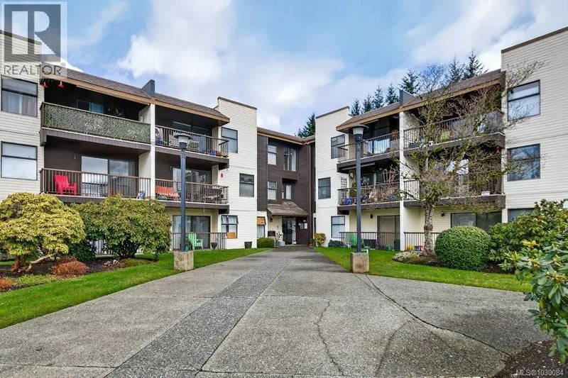 #312 585 DOGWOOD Street South, Campbell River, British Columbia, V9W6T6, Campbell River, British Columbia — photo 1 of 5
