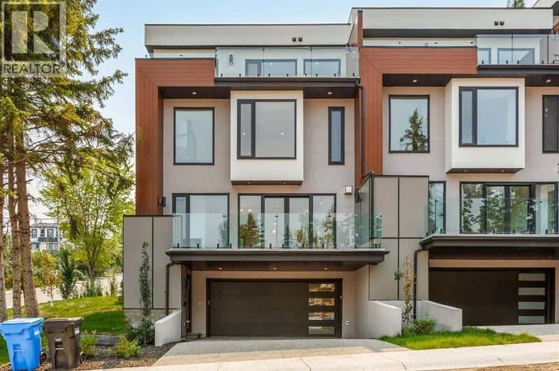 2703 Erlton Street Southwest, Calgary, Alberta, T2S2W4, Calgary, Alberta — photo 1 of 5