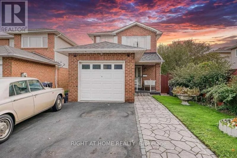 4 Sunshade Place, Brampton (Heart Lake West), Ontario, L6Z2B8, Brampton (Heart Lake West), Ontario — photo 1 of 5