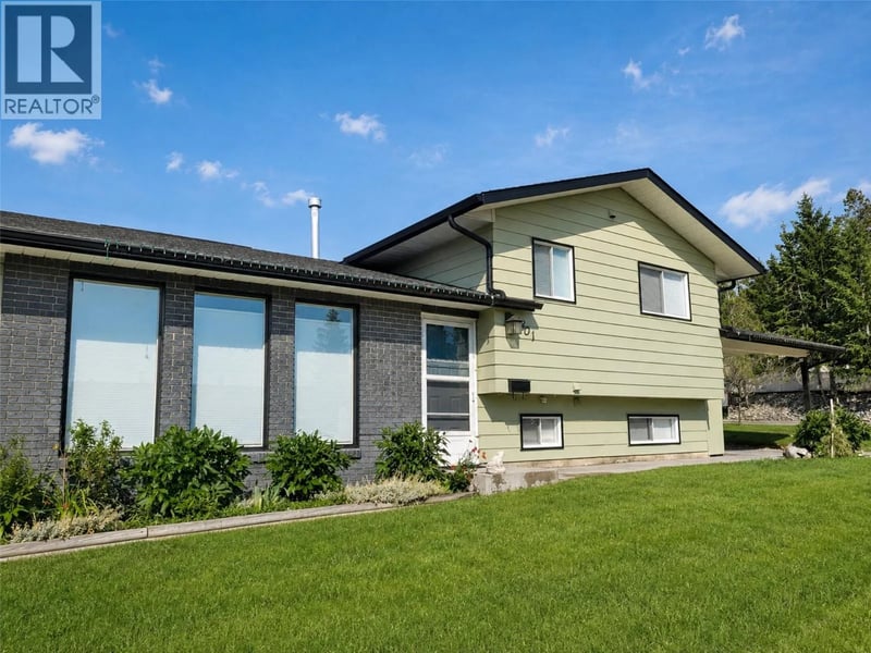 1801 Mt Sinclair Avenue North, Cranbrook, British Columbia, V1C6B8, Cranbrook, British Columbia — photo 1 of 5