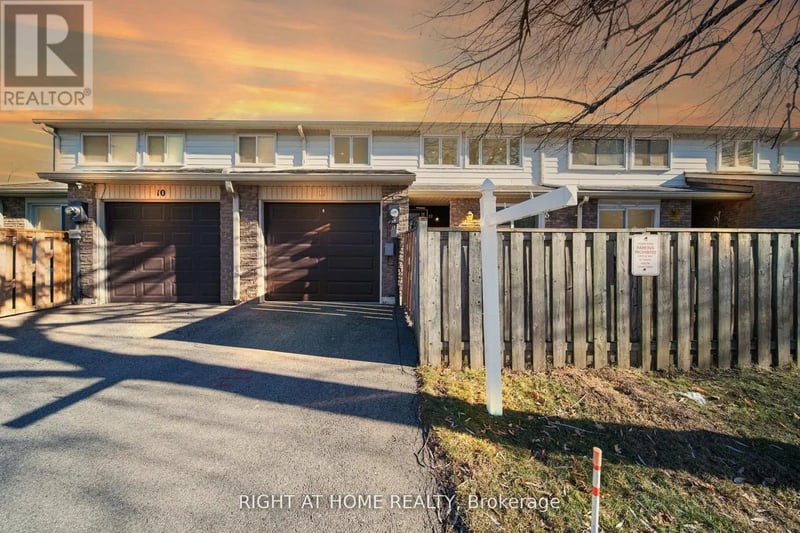 12 Lace Fern Way, Toronto (Don Valley Village), Ontario, M2J4L9, Toronto (Don Valley Village), Ontario — photo 1 of 5