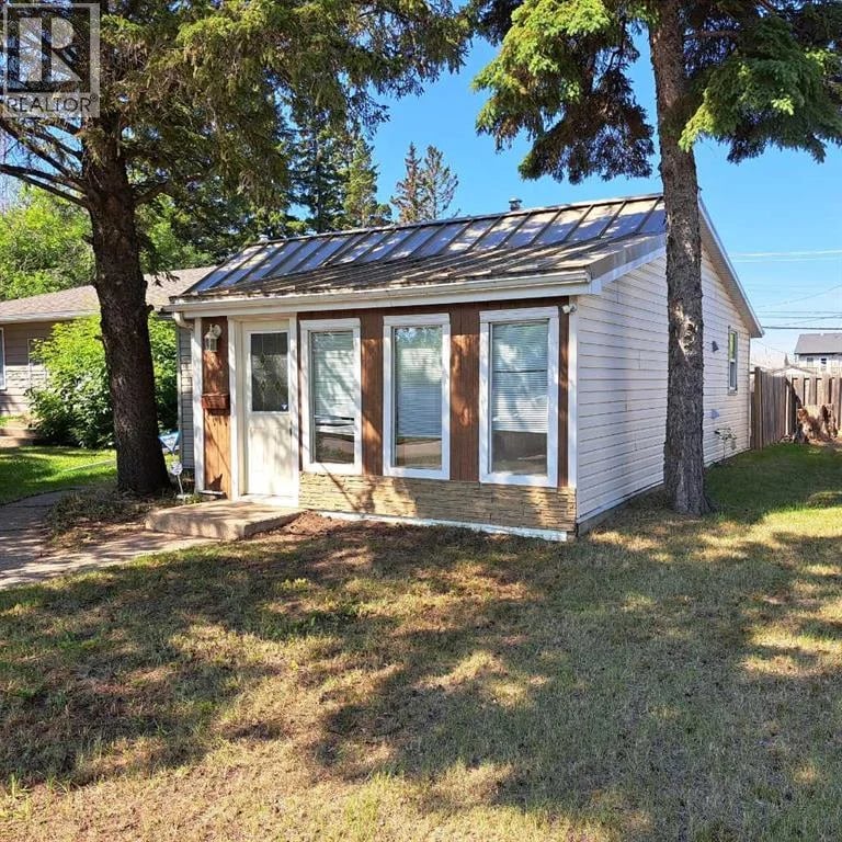 5308 49 Avenue, Lloydminster, Saskatchewan, S9V0V1, Lloydminster, Saskatchewan — photo 1 of 5