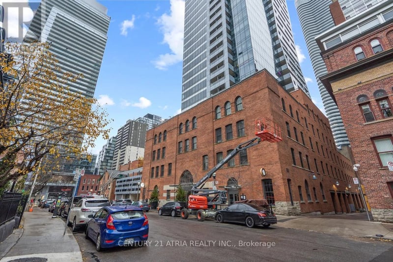 #207 5 St Joseph Street, Toronto (Bay Street Corridor), Ontario, M4Y1J6, Toronto (Bay Street Corridor), Ontario — photo 1 of 5