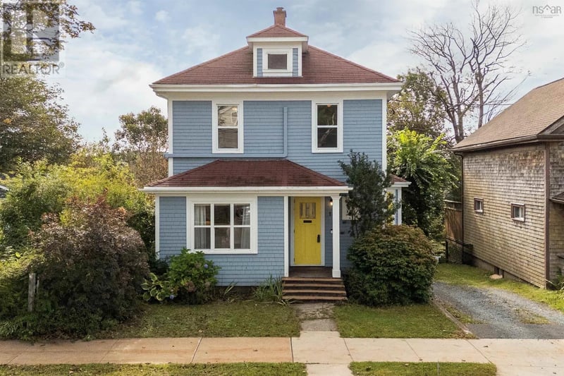 18 Dahlia Street, Dartmouth, Nova Scotia, B3A2R9, Dartmouth, Nova Scotia — photo 1 of 5