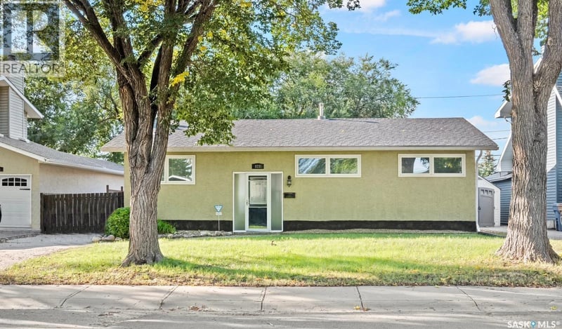 828 Shannon ROAD, Regina, Saskatchewan, S4S5K2, Regina, Saskatchewan — photo 1 of 5