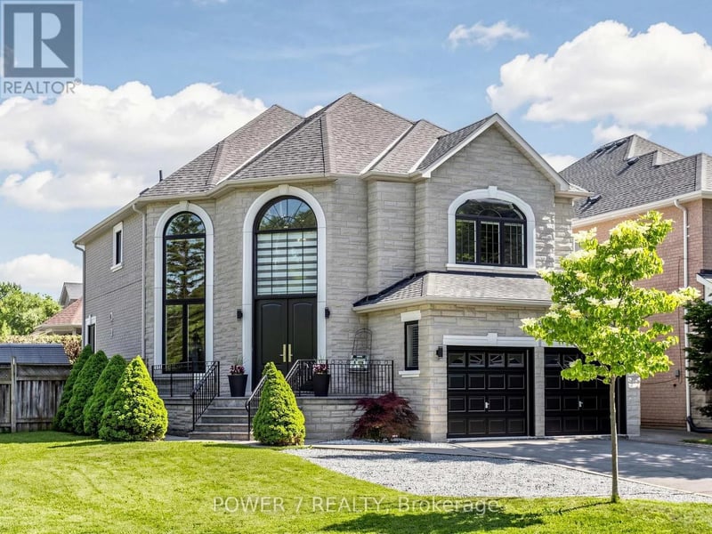 315 North Lake Road, Richmond Hill (Oak Ridges Lake Wilcox), Ontario, L4E3A2, Richmond Hill (Oak Ridges Lake Wilcox), Ontario — photo 1 of 5