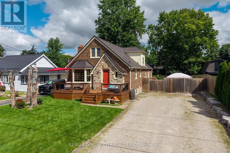 227 Beattie Street, Strathroy-Caradoc (SW), Ontario, N7G2X3, Strathroy-Caradoc (SW), Ontario — photo 1 of 5