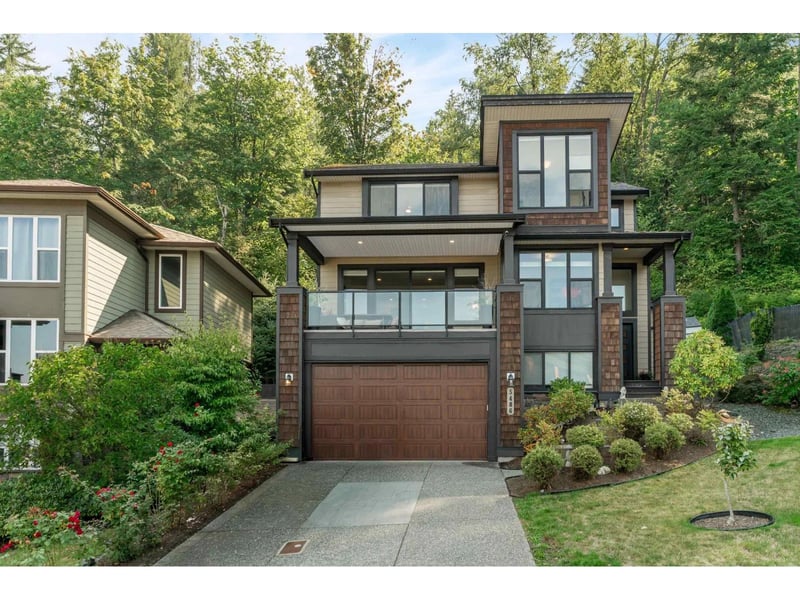 5486 MACLACHLAN Place, Chilliwack, British Columbia, V2R0P3, Chilliwack, British Columbia — photo 1 of 5