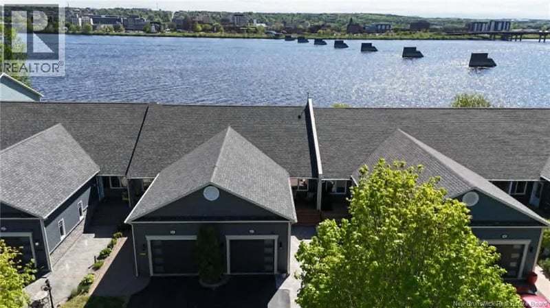 48 Waterford Lane, Fredericton, New Brunswick, E3A0E2, Fredericton, New Brunswick — photo 1 of 5