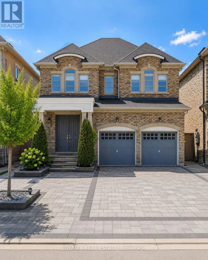 11 Mayapple Lane, Richmond Hill (Oak Ridges Lake Wilcox), Ontario, L4E1B8, Richmond Hill (Oak Ridges Lake Wilcox), Ontario — photo 1 of 5