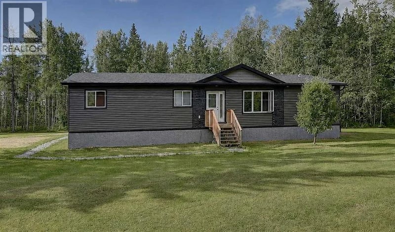 69402 Range Road 82, Grovedale, Alberta, T8W5G5, Grovedale, Alberta — photo 1 of 5