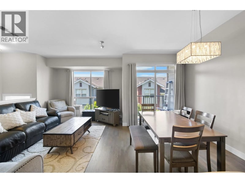 #43 10133 RIVER Drive, Richmond, British Columbia, V6X0K8, Richmond, British Columbia — photo 1 of 5
