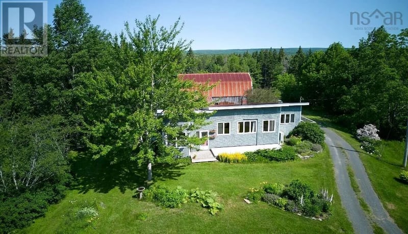 1271 Brophy Road, Fairmont, Nova Scotia, B2G2L2, Fairmont, Nova Scotia — photo 1 of 5